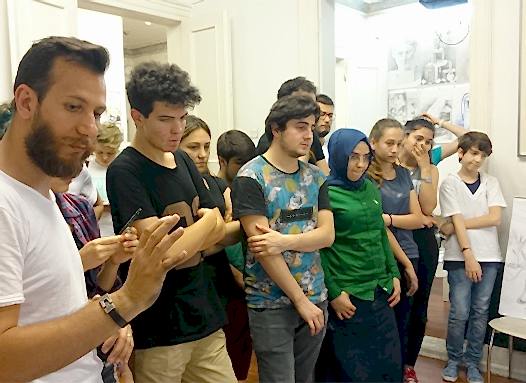 Üniversitelerin Farklı Bölümlerinde Eğitim Gören Öğrencilere Projelerinde Destek Verdik